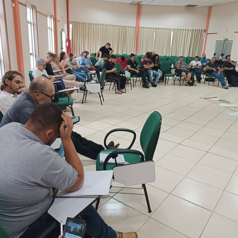 Ir para  <p><big>Lideran&ccedil;as do SUTRAF-AU participaram, entre os dias 1&ordm;, 2 e 3 de abril, de uma forma&ccedil;&atilde;o sobre o Sistema de Plantio Direto de Hortali&ccedil;as e Gr&atilde;os (SPDH+), na cidade...