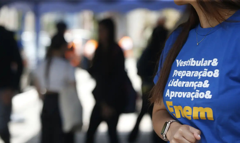Ir para  <p>Candidatos inscritos no Enem 2025 que n&atilde;o obtiveram isen&ccedil;&atilde;o da taxa devem realizar o pagamento de R$ 85 at&eacute; o dia 18 de junho para garantir a participa&ccedil;&atilde;o nas...