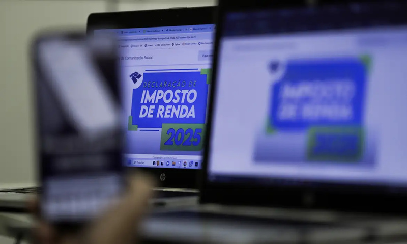 Ir para  <p>A partir das 10h da pr&oacute;xima segunda-feira (23), a Receita Federal abrir&aacute; a consulta ao segundo lote de restitui&ccedil;&atilde;o do Imposto de Renda Pessoa F&iacute;sica 2025, o maior da...