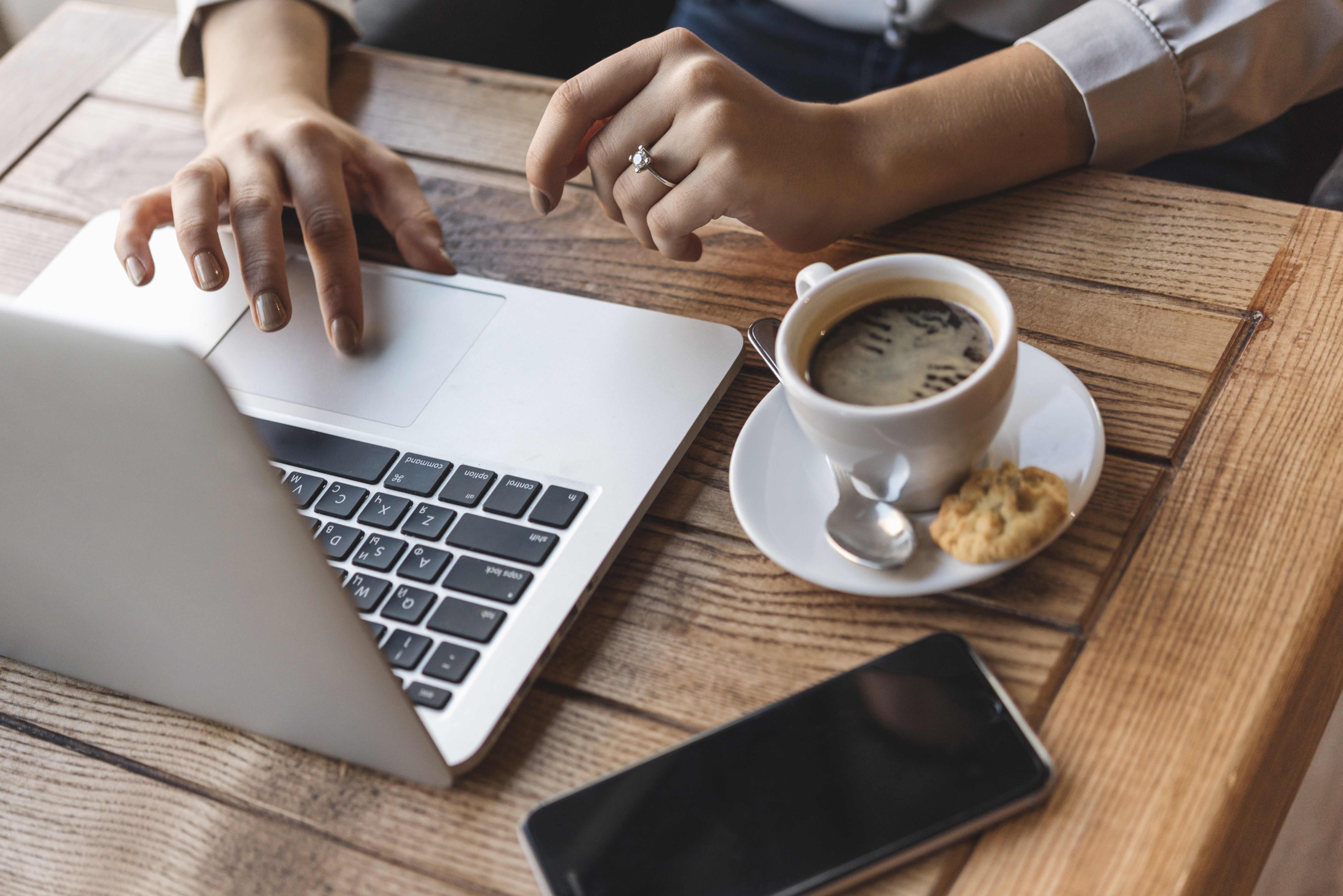 Ir para  <p><big>Os candidatos ao Vestibular de Inverno, cujas inscri&ccedil;&otilde;es encerram nesta quinta-feira, 26, far&atilde;o a prova de reda&ccedil;&atilde;o de forma online neste ano. At&eacute; o ano...