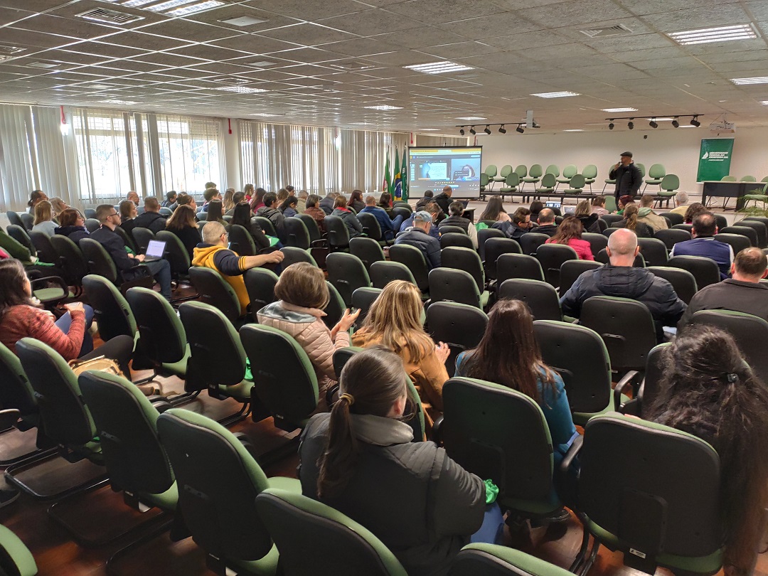 Ir para  <p><big>A Universidade Federal da Fronteira Sul (UFFS) &ndash; Campus Erechim sediar&aacute;, de 5 a 7 de novembro, o VI Semin&aacute;rio Internacional de Inclus&atilde;o no Ensino Superior. O evento, que...