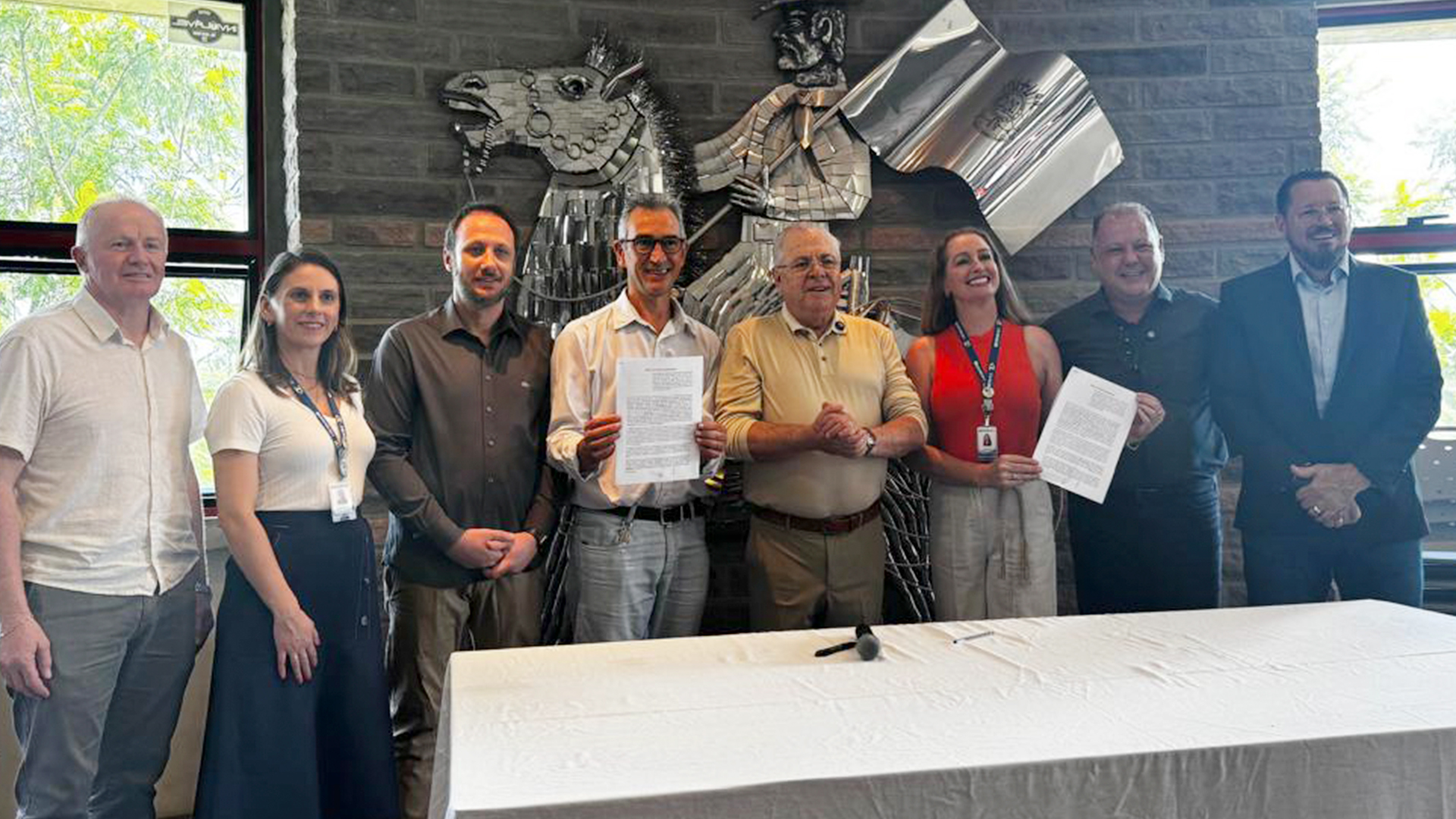 Ir para  <p><big>A Cooperativa Nossa Terra deu mais um passo decisivo para o fortalecimento dos seus associados. Na &uacute;ltima quinta-feira, 29 de janeiro, durante solenidade no Polo Cultural da ACCIE, em Erechim, a...