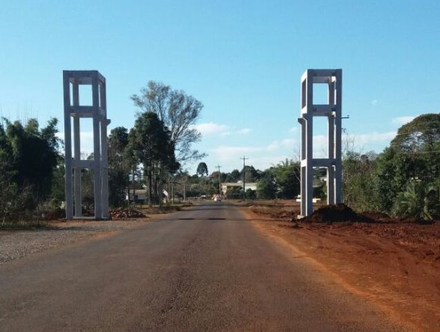 Ir para  <p>At&eacute; o final do m&ecirc;s de julho pr&oacute;ximo, a empresa contratada pela Prefeitura de &Aacute;rea, ter&aacute; que entregar pronto o novo p&oacute;rtico na entrada principal da cidade. O contrato, no...
