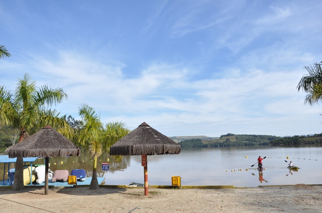 Ir para  <p><big>Ver&atilde;o, f&eacute;rias, calor, e nada melhor para se refrescar do que os banhos de piscina, lago, mar, rio, n&atilde;o &eacute; mesmo? Por&eacute;m, estes momentos de lazer exigem cuidados redobrados...