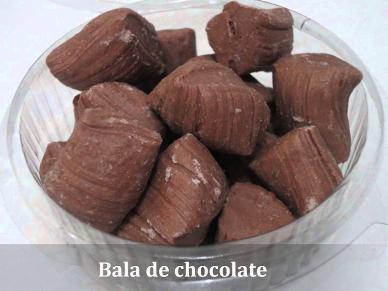 Ir para  <p><big><strong>Bala de Chocolate</strong></big></p>

<p><big>1 kg a&ccedil;&uacute;car</big></p>

<p><big>1 x&iacute;cara (ch&aacute;)...
