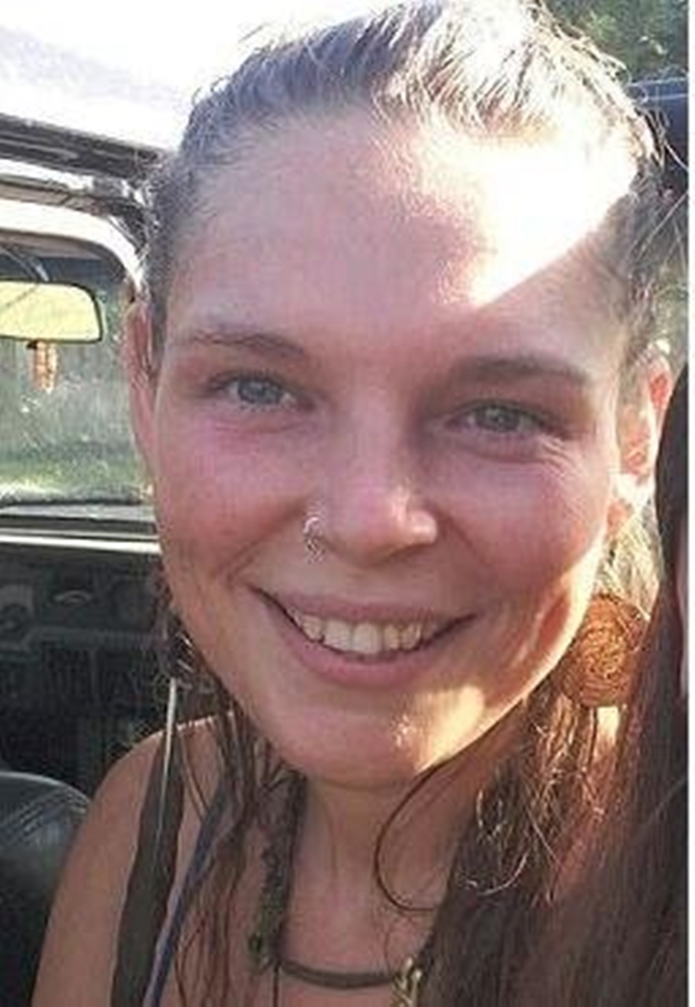 Ir para  <p><big>A Pol&iacute;cia Civil de Alpestre, no Norte do Estado, investiga o desaparecimento da naturalista inglesa Katherine Sarah Brewster, 27 anos, que est&aacute; h&aacute; um m&ecirc;s no munic&iacute;pio....