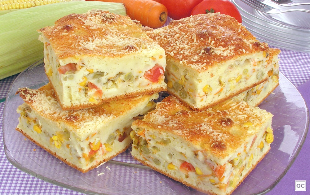 Ir para  <p>Massa:</p>

<ul>
	<li>2 1/2 x&iacute;caras de farinha de trigo;</li>
	<li>1 ovo;</li>
	<li>1 fio de &oacute;leo;</li>
	<li>1 sal a gosto ou tempero pronto...