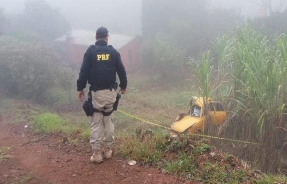 Ir para  <p>Um homem, de 67 anos, morreu na manh&atilde; desta quinta-feira, ap&oacute;s colis&atilde;o frontal na BR 386, em Seberi, na regi&atilde;o Norte do Estado. O acidente, que envolveu um Ford Corcel e um caminh&atilde;o...