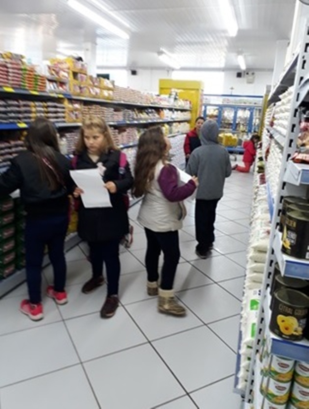 Ir para  <p><big>Estudantes do Pr&eacute; A ao 5&ordm; ano, da Escola Municipal de Ensino Fundamental Santo Isidoro, situada na Comunidade de Vila Jardim, no interior do munic&iacute;pio de Gaurama realizaram estudos sobre...