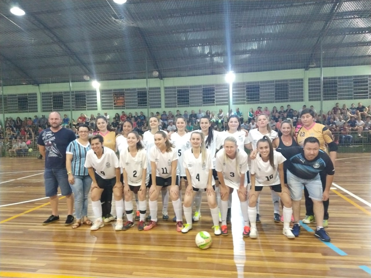 Ir para  <p><big>A disputa do terceiro e quarto lugar foi entre as equipes de Ipiranga do Sul e Jacutinga, sendo que Ipiranga do Sul ficou em terceiro e Jacutinga em quarto. &nbsp;</big></p>

<p><big>A grande...