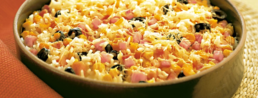Ir para  <ul>
	<li>4 x&iacute;caras de arroz cozido (ou a quantidade que desejar);</li>
	<li>250 gramas de presunto picado;</li>
	<li>1 lata de seleta de legumes;</li>
	<li>1 lata de...