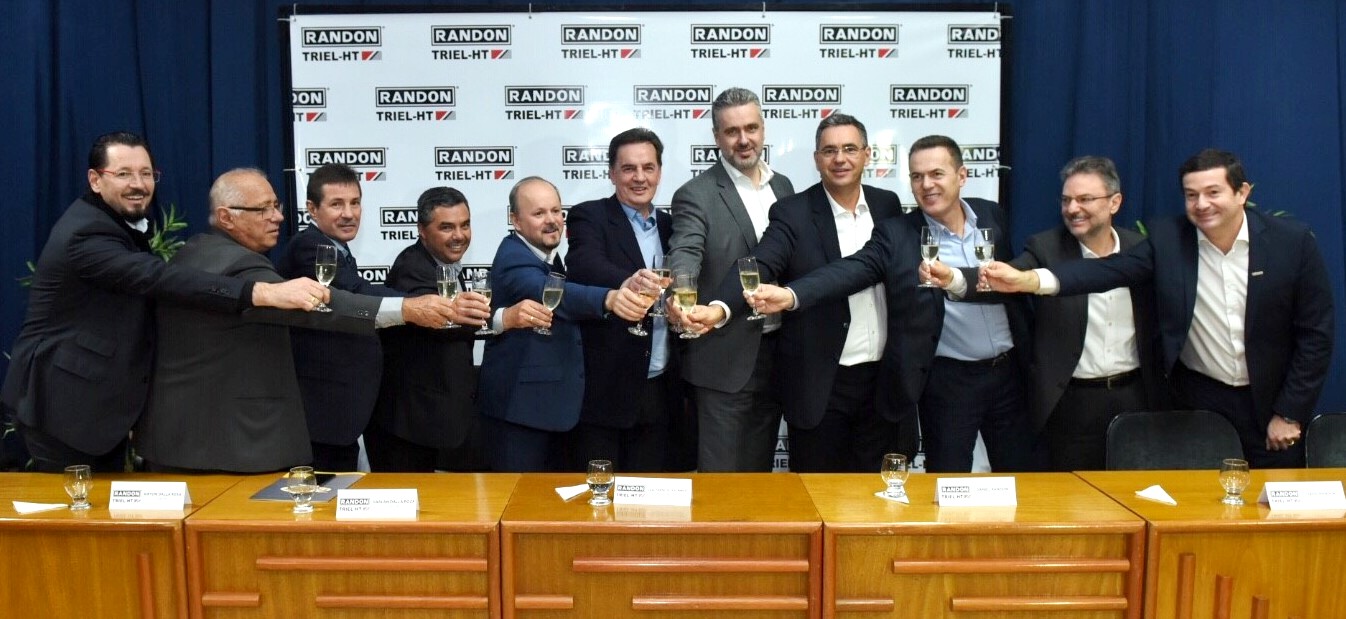 Ir para  <p><big>Passados tr&ecirc;s meses do an&uacute;ncio da cria&ccedil;&atilde;o de uma nova empresa, a Randon S.A Implementos e Participa&ccedil;&otilde;es constituiu oficialmente, nesta quarta-feira (10/07/2019),...