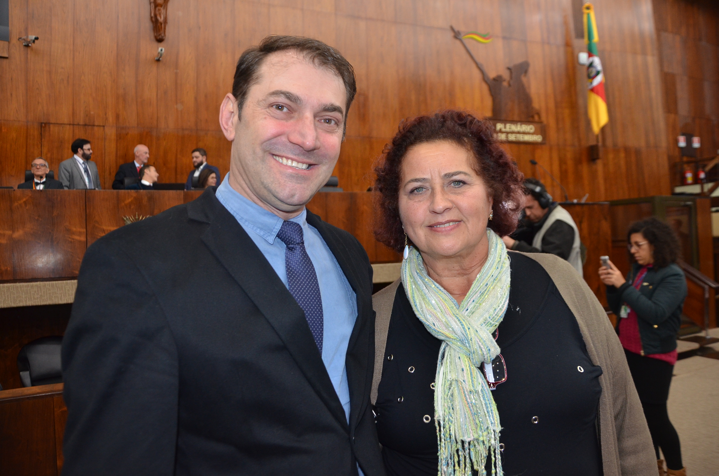 Ir para  <p><big>Dois projetos que tramitam na Assembleia legislativa e prestam homenagens a Jos&eacute; Mendes, t&ecirc;m o apoio da vi&uacute;va do artista ga&uacute;cho que morreu h&aacute; 45 anos. Maria Isabel...