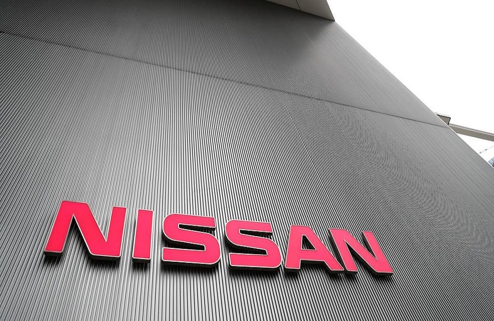 Ir para  <p>A montadora japonesa Nissan anunciou nesta quinta-feira a queda de suas receitas e que ir&aacute; eliminar 12,5 mil empregos, paralelamente a uma redu&ccedil;&atilde;o de 10% em sua produ&ccedil;&atilde;o para...