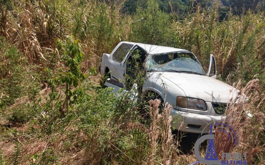 Ir para  <p>Um adolescente, de 13 anos, morreu em acidente de tr&acirc;nsito registrado na manh&atilde; deste s&aacute;bado (26), na comunidade do Parob&eacute;zinho, interior do munic&iacute;pio de Itatiba do...