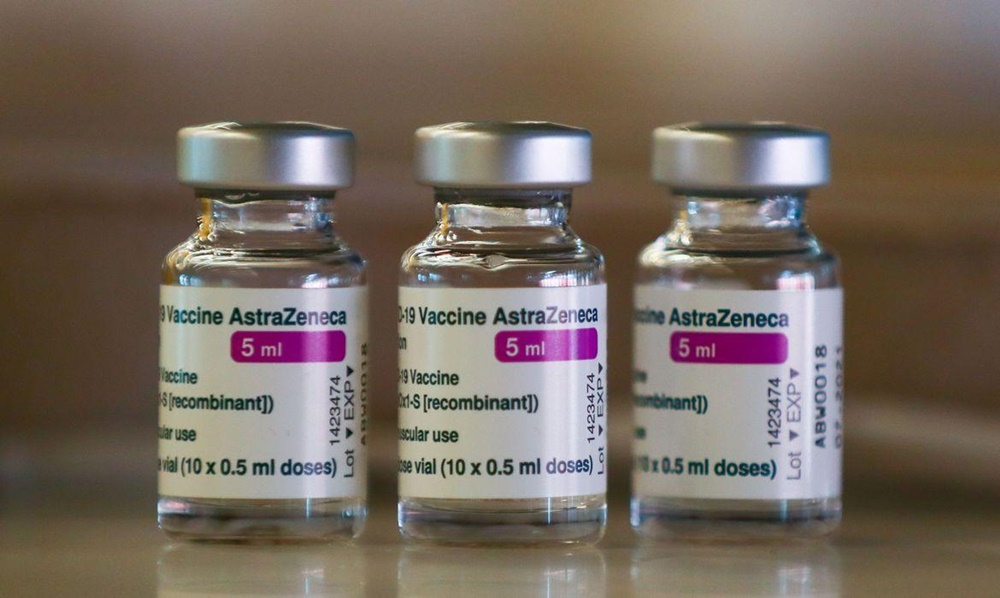 Ir para  <p><big>A Casa Branca anunciou que os Estados Unidos (EUA) v&atilde;o partilhar com outros pa&iacute;ses vacinas contra a covid-19 da AstraZeneca nos pr&oacute;ximos meses. O presidente Joe Biden prometeu ao...