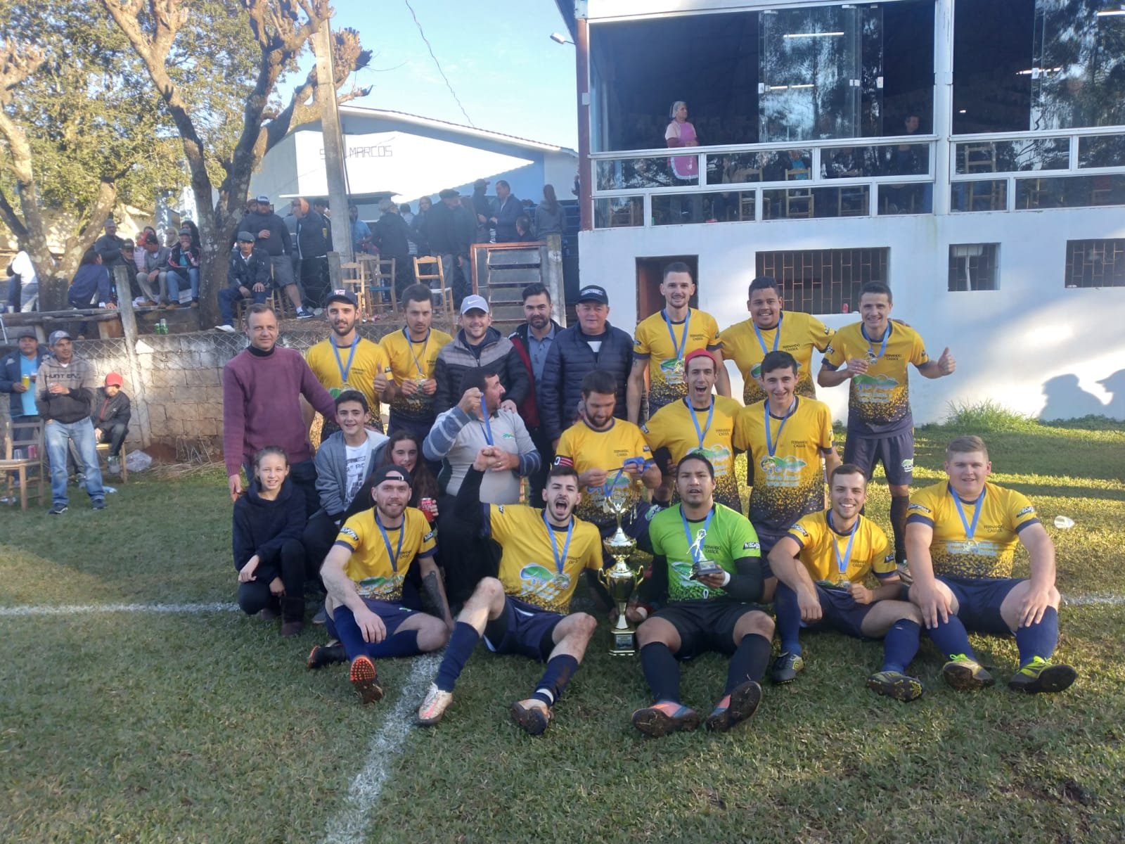 Ir para  <p><big>No &uacute;ltimo domingo, 19/06, aconteceu na Comunidade da Linha S&atilde;o Marcos a Final do Campeonato de Futebol Sete na Categoria Livre.</big></p>

<p><big>Campe&atilde;o: Quinto...