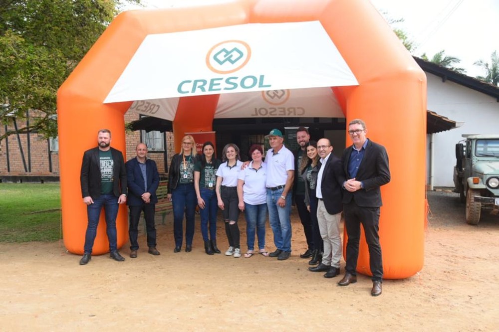 Ir para  <p><big>H&aacute; mais de 20 anos a Cresol e o BNDES vem fortalecendo uma parceria que tem gerado muitos frutos. Coopera&ccedil;&atilde;o, esta, que tem realizado muitos sonhos e contribu&iacute;do para o...
