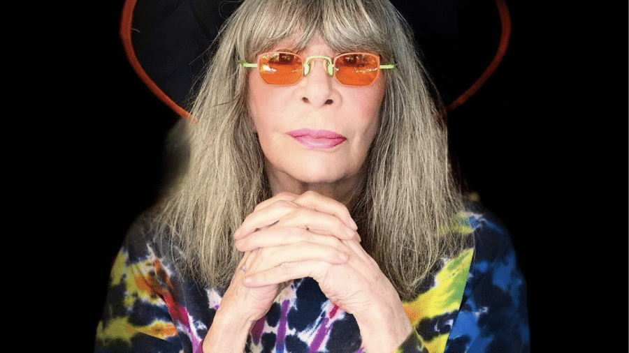 Ir para  <p><a href="https://g1.globo.com/tudo-sobre/rita-lee/">Rita Lee</a>, uma das maiores cantoras e compositoras da hist&oacute;ria da m&uacute;sica brasileira, morreu nesta segunda-feira (8), aos 75 anos. Ela foi...