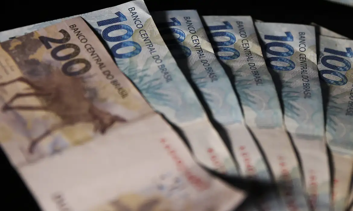 Ir para  <p><big>A partir desta ter&ccedil;a-feira (2) at&eacute; 1&ordm; de abril, os contribuintes com pend&ecirc;ncias com o Fisco poder&atilde;o quitar as d&iacute;vidas tribut&aacute;rias sem multa, nem juros....
