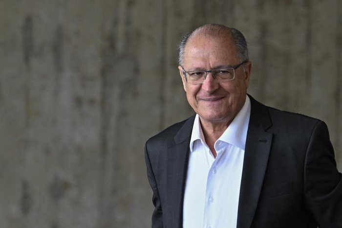 Ir para  <p><big>O vice-presidente&nbsp;<strong>Geraldo Alckmin</strong>&nbsp;estar&aacute; na regi&atilde;o na sexta-feira (26) para lan&ccedil;ar a pedra fundamental de&nbsp;<strong>uma nova usina de...