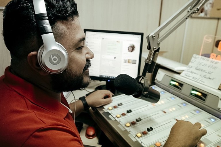 Ir para  <p><big>A Secretaria de Comunica&ccedil;&atilde;o Social (Secom) da Presid&ecirc;ncia da Rep&uacute;blica abre nesta quinta-feira, 8 de fevereiro, o prazo para cadastro de associa&ccedil;&otilde;es e...