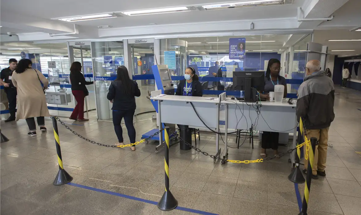 Ir para  <p><big>Os devedores de at&eacute; R$ 20 mil que ganhem at&eacute; dois sal&aacute;rios m&iacute;nimos ou sejam inscritos no Cadastro &Uacute;nico para Programas Sociais do Governo Federal (Cad&Uacute;nico)...