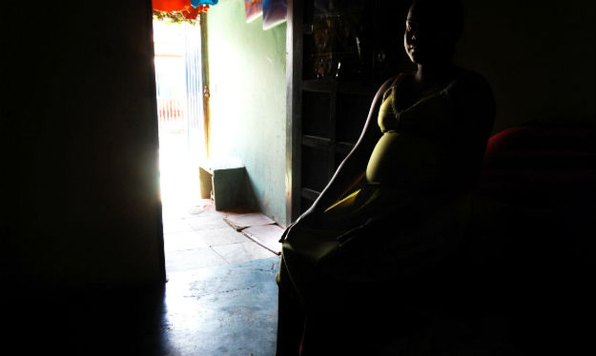 Ir para  <p><big>Entre 1&ordm; de janeiro e 13 de maio deste ano, foram feitas 7.887 den&uacute;ncias de estupro de vulner&aacute;vel ao servi&ccedil;o Disque Direitos Humanos (Disque 100). A m&eacute;dia de...