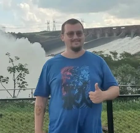 Ir para  <p><big>Trabalho na Escola Luiz Badalotti no cargo de auxiliar de disciplina acompanhando um menino autista e gostaria de colocar algumas impress&otilde;es sobre o porqu&ecirc; de uma crian&ccedil;a com...