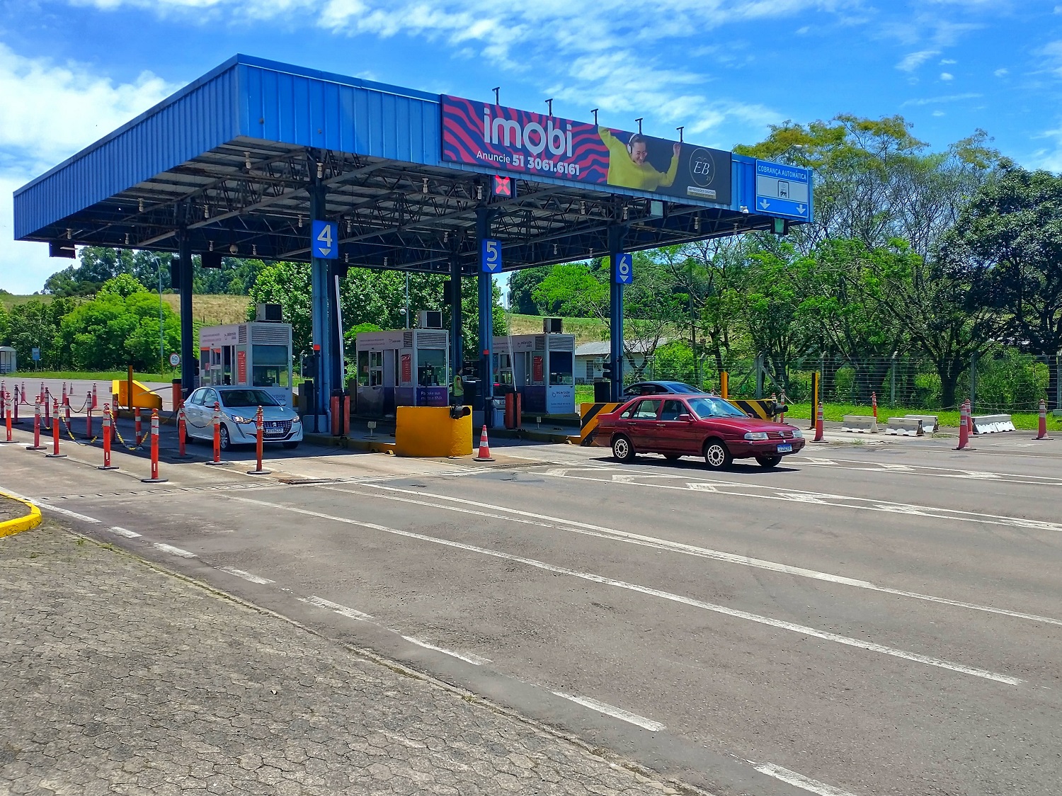 Ir para  <p><big>Diante da proximidade do Natal e em virtude da proje&ccedil;&atilde;o de aumento da circula&ccedil;&atilde;o de ve&iacute;culos nas estradas, a Empresa Ga&uacute;cha de Rodovias (EGR) alerta aos...