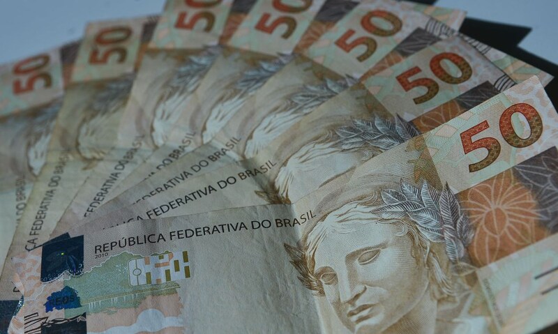 Ir para  <p>Mais de 40 milh&otilde;es de trabalhadores fizeram a simula&ccedil;&atilde;o do novo cr&eacute;dito consignado para empregados da iniciativa privada, de sexta-feira (21) at&eacute; as 18h deste domingo (23), informou...